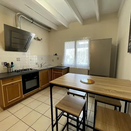 בית נופש Maison Anemone Avec Piscine Privee A סרלה-לה קנדה
